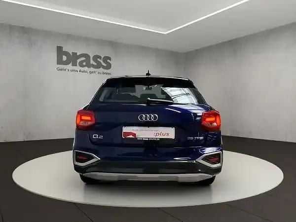 Gebraucht Audi Q2 Advanced Plus 150 PS (110 kW) 2023 Navarrablau metallic SUV