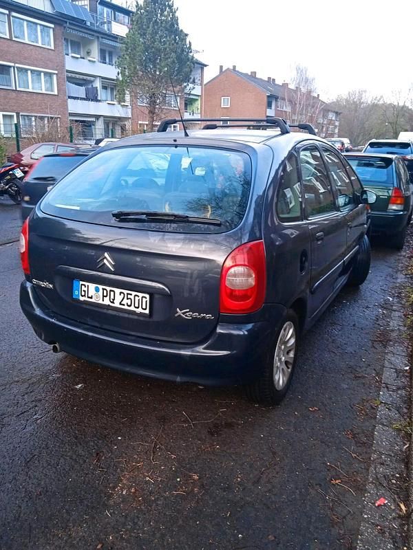 Gebraucht Citroën Xsara 116 PS (85 kW) 2003 Blau Van / Kleinbus