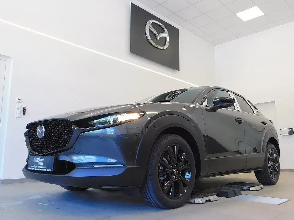 Neu Mazda CX-30 Nagisa 140 PS (102 kW) 2026 Grau SUV