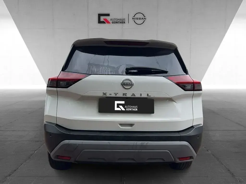 Gebraucht Nissan X-Trail 360º 163 PS (119 kW) 2023 Weiss SUV