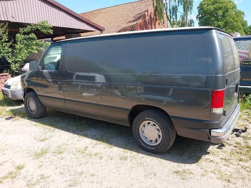 Grau Gebraucht 1997 Ford Econoline Van | 8.500 € - Bild 1/4