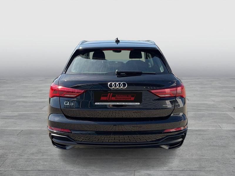 Gebraucht Audi Q3 S-line plus 190 PS (139 kW) 2019 Mythosschwarz metallic SUV