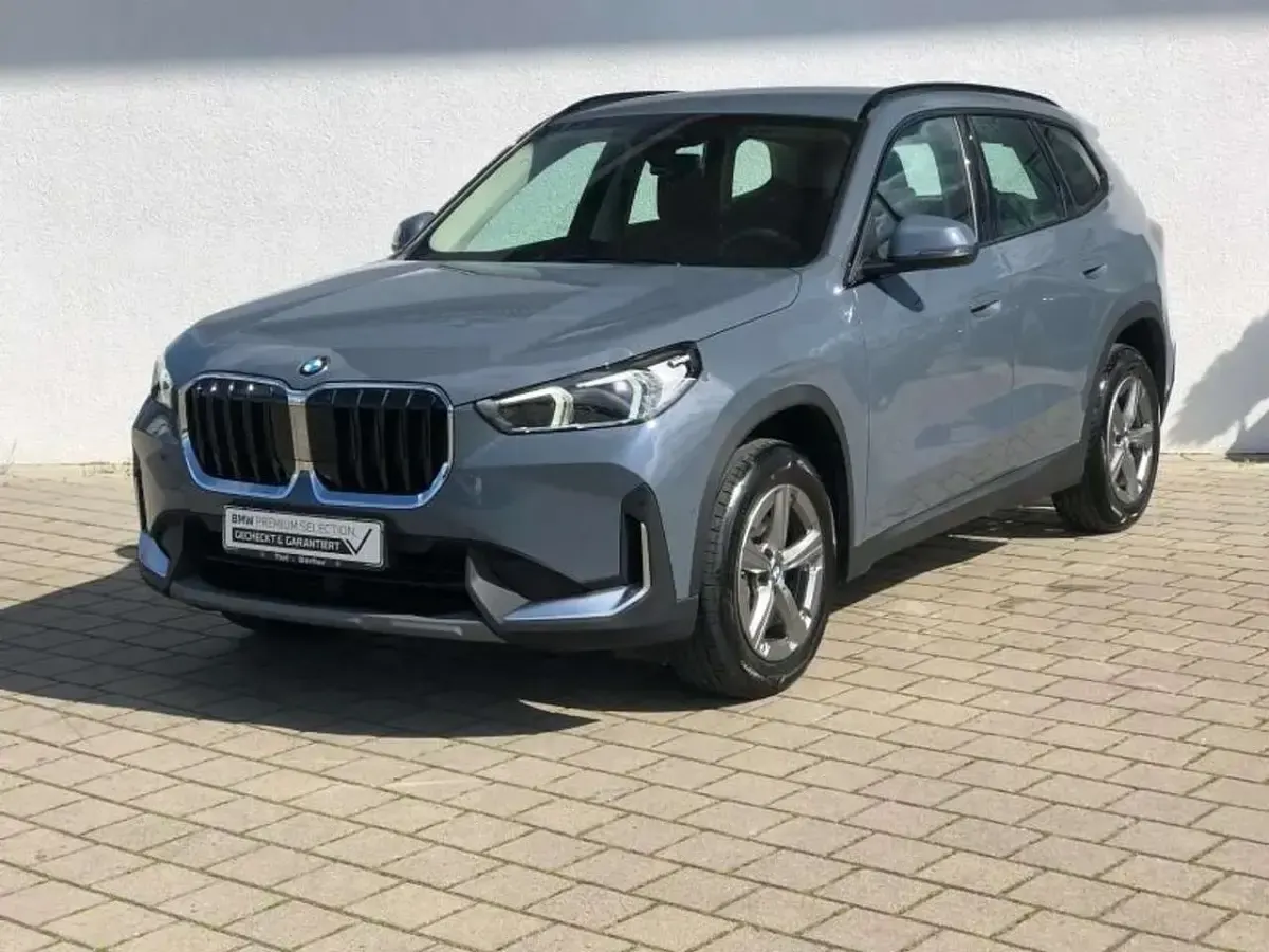 Gebraucht BMW X1 150 PS (110 kW) 2025 Bmw individual storm bay metal SUV