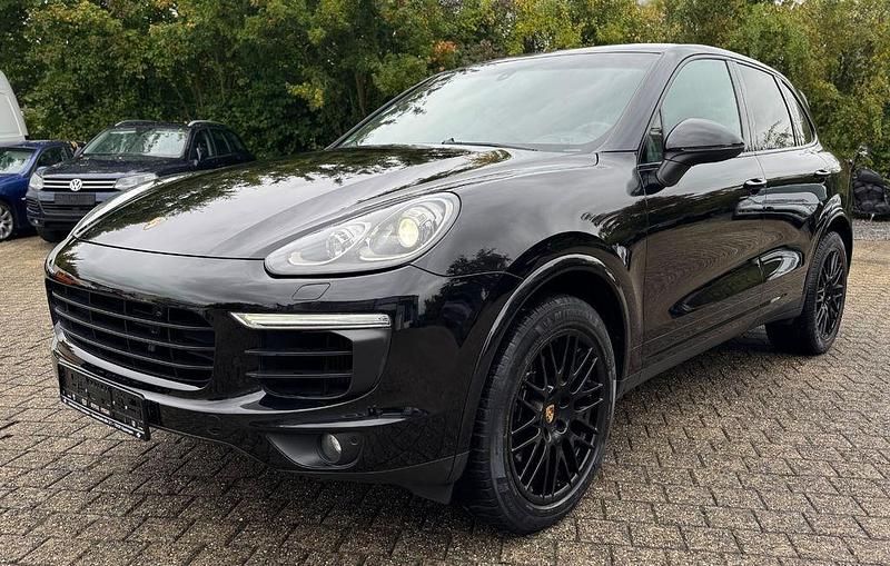 Schwarz Gebraucht 2017 Porsche Cayenne Platinum Edition SUV | 24.950 € (Superpreis) - Bild 1/4