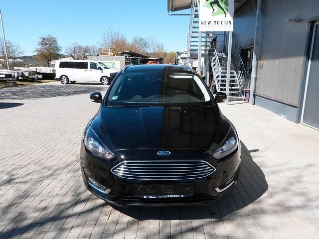 Używany Ford Focus 125 KM (91 kW) 2016 Czarny Kombi