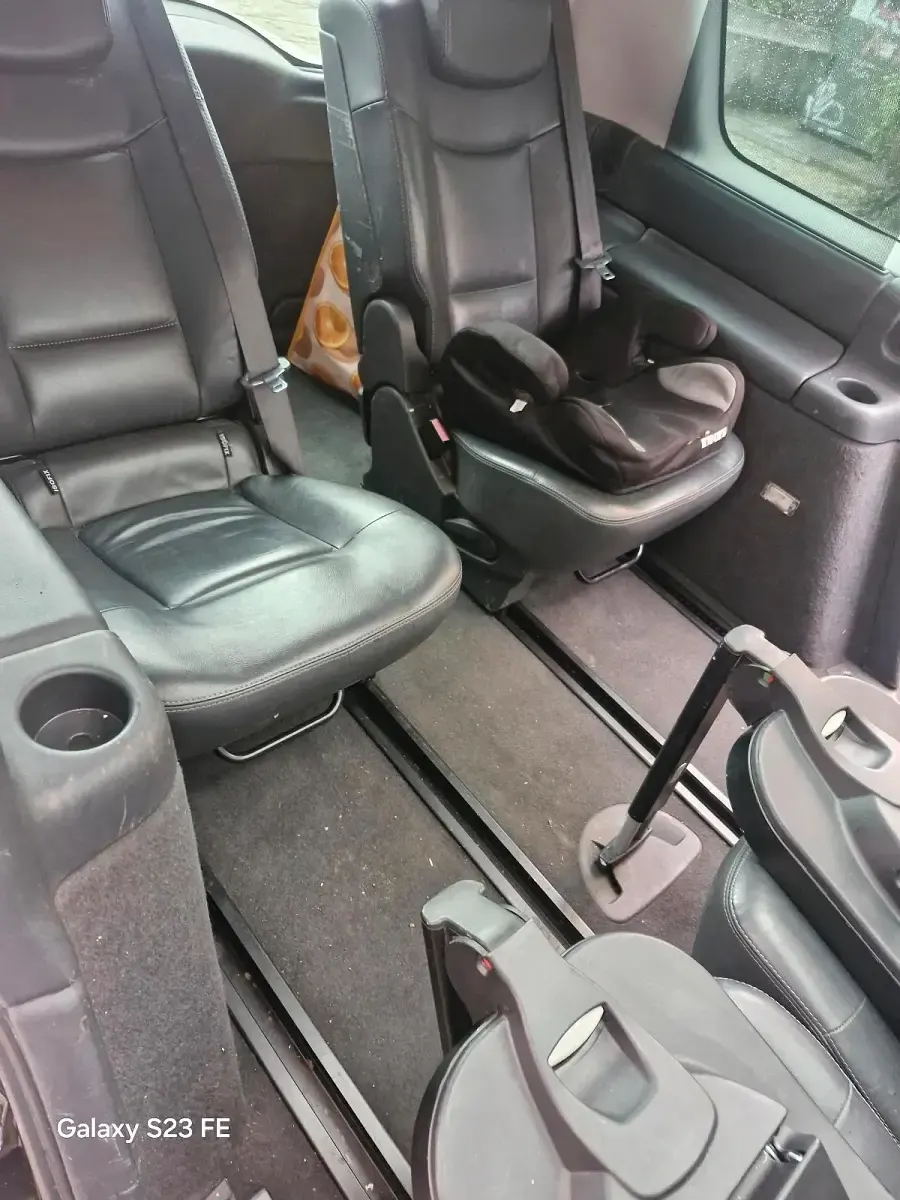 Gebraucht Renault Espace 172 PS (126 kW) 2011 Schwarz Van / Kleinbus