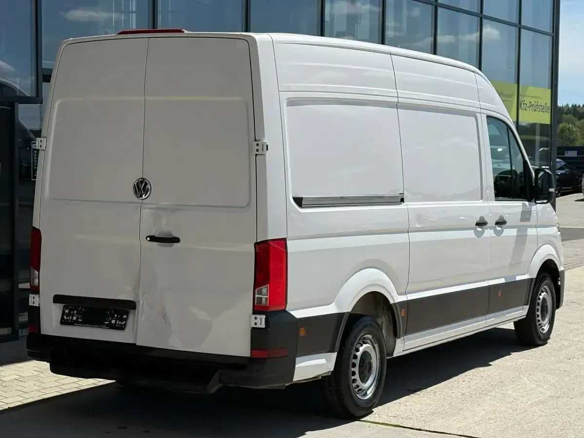 Gebraucht VW Crafter 140 PS (102 kW) 2020 Candyweiß Van