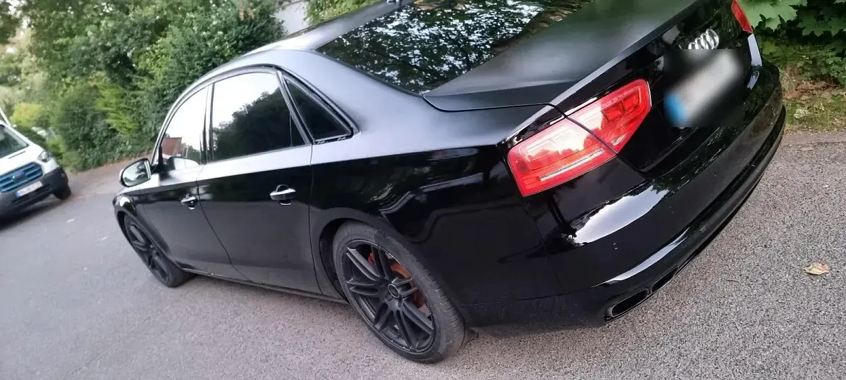 Gebraucht Audi A8L 420 PS (308 kW) 2013 Schwarz Limousine