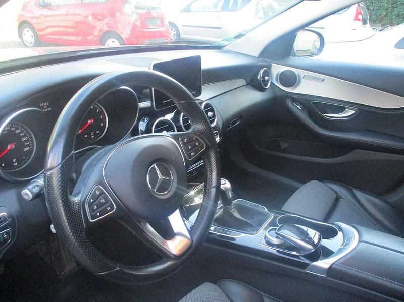 Gebraucht Mercedes C180 Avantgarde 156 PS (114 kW) 2015 Citrin Kombi