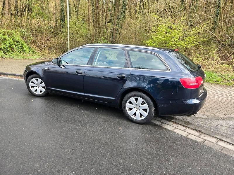 Gebraucht Audi A6 140 PS (102 kW) 2006 Blau Kombi