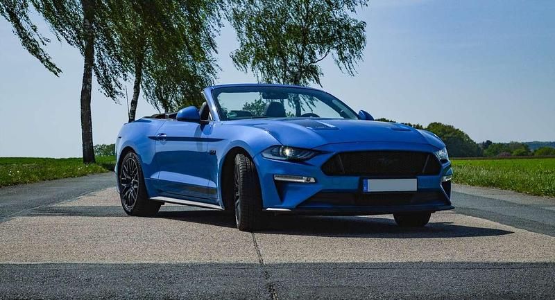 Blau Gebraucht 2020 Ford Mustang GT Cabrio | 43.750 € (Fairer Preis) - Bild 1/4