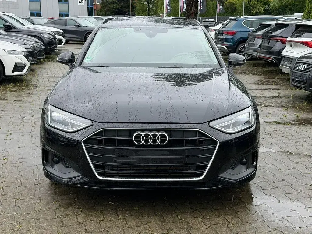 Usata Audi A4 Basis 150 CV (110 kW) 2021 Nero Berlina