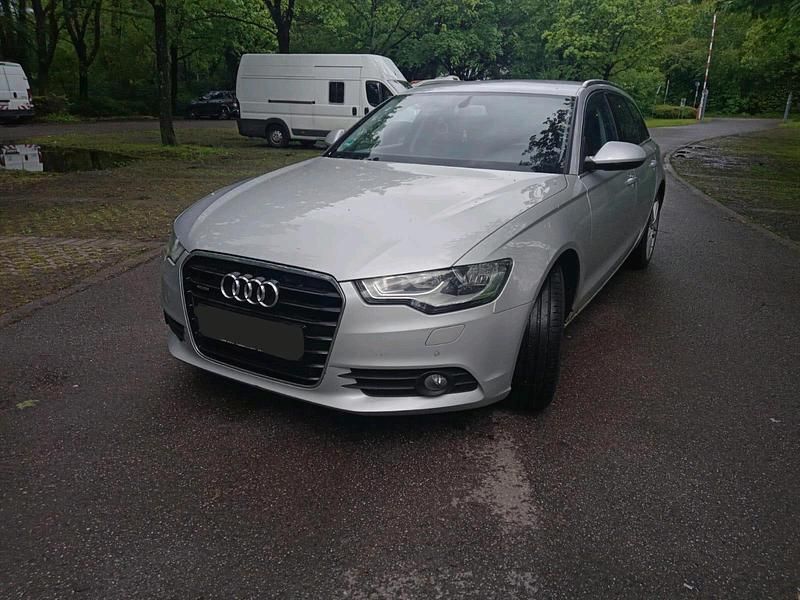 Silber Gebraucht 2013 Audi A6 Kombi | 11.800 € (Fairer Preis) - Bild 1/4