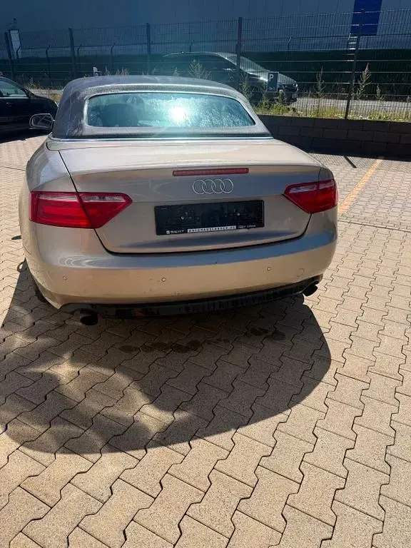 Gebraucht Audi A5 Cabriolet 160 PS (117 kW) 2010 Gold Cabrio