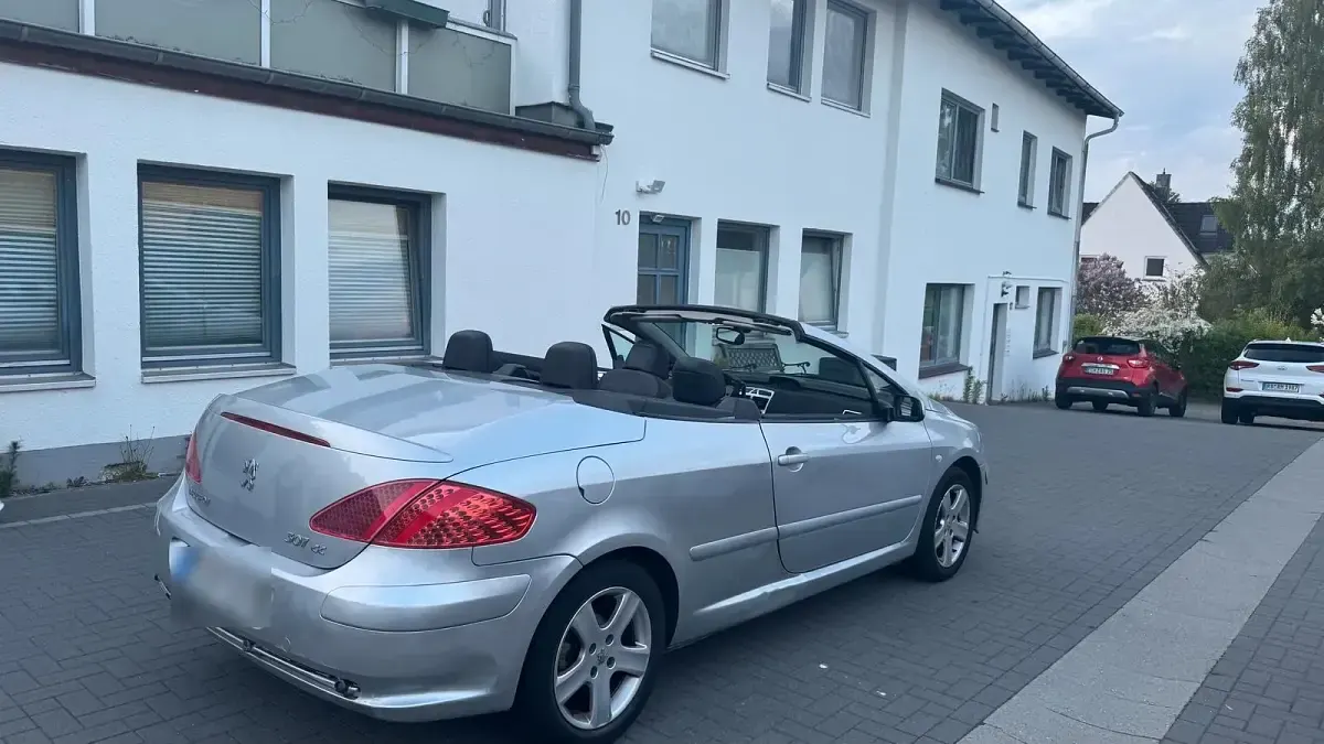 Gebraucht Peugeot 307 CC 136 PS (100 kW) 2004 Grau Cabrio