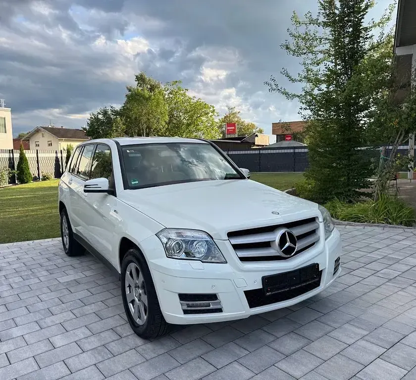 Gebraucht Mercedes GLK220 170 PS (125 kW) 2010 Weiß SUV