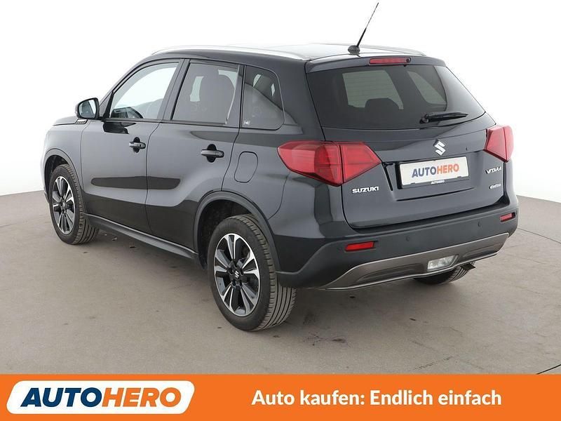 Gebraucht Suzuki Vitara 140 PS (102 kW) 2019 Schwarz SUV
