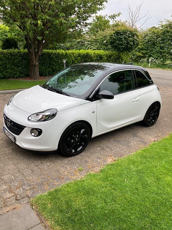 Weiß Gebraucht 2014 Opel Adam Slam Kleinwagen | 6.750 € (Fairer Preis) - Bild 1/4