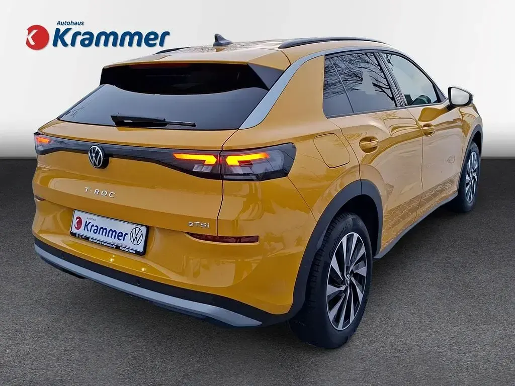 Gebraucht VW T-Roc Life 116 PS (85 kW) 2026 Gelb SUV
