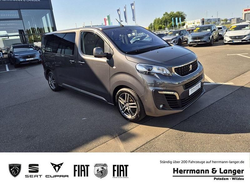 Grau Gebraucht 2021 Peugeot Traveller Van / Kleinbus | 35.999 € (Fairer Preis) - Bild 1/4