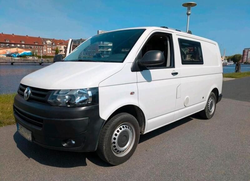 Weiß Gebraucht 2015 VW T5 Van | 24.500 € - Bild 1/4