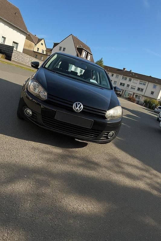 Schwarz Gebraucht 2009 VW Golf VI Highline Kleinwagen | 2.650 € (Superpreis) - Bild 1/4
