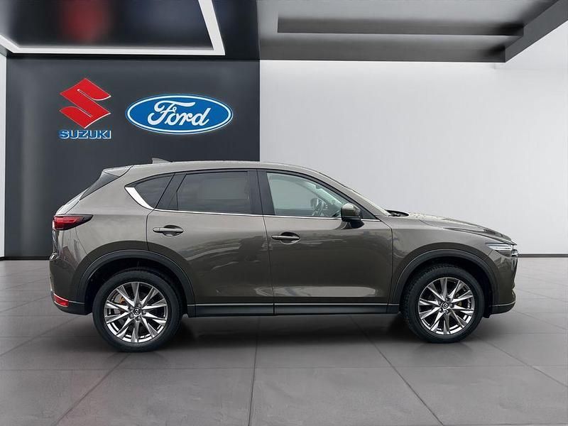 Second-hand Mazda CX-5 Kangei 194 CP (142 kW) 2019 Maro SUV