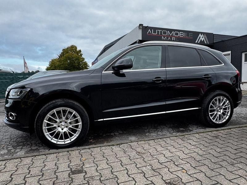 Schwarz Gebraucht 2014 Audi Q5 Design SUV | 14.999 € (Guter Preis) - Bild 1/4