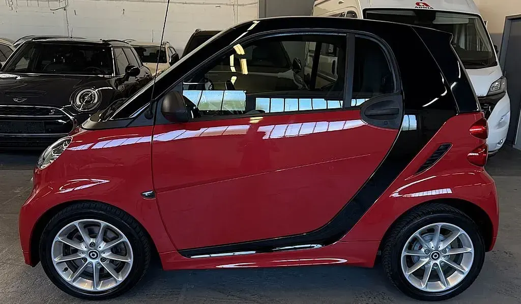 Gebraucht Smart ForTwo Coupé 71 PS (52 kW) 2014 Schwarz Coupé