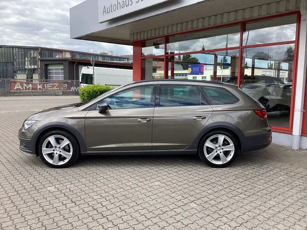 Gebraucht Seat Leon X-Perience 4Drive 184 PS (135 kW) 2016 Adventure brown Kombi