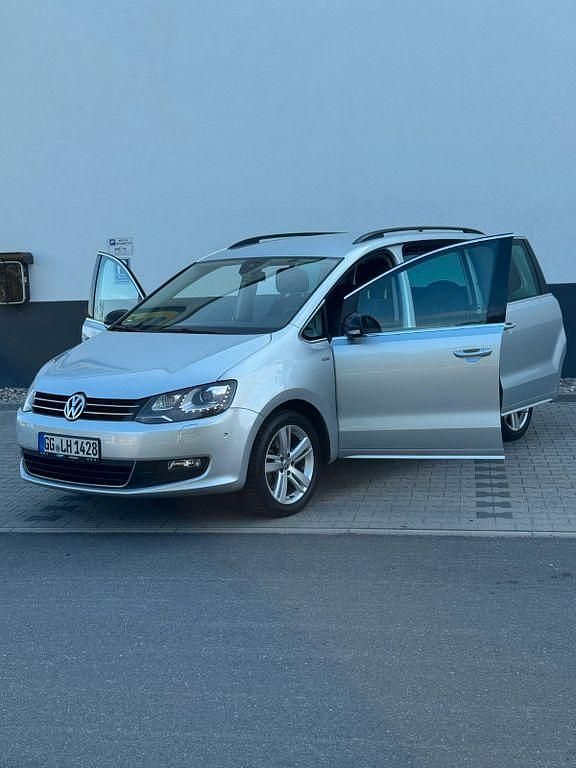 Gebraucht VW Sharan 170 PS (125 kW) 2013 Silber Van / Kleinbus