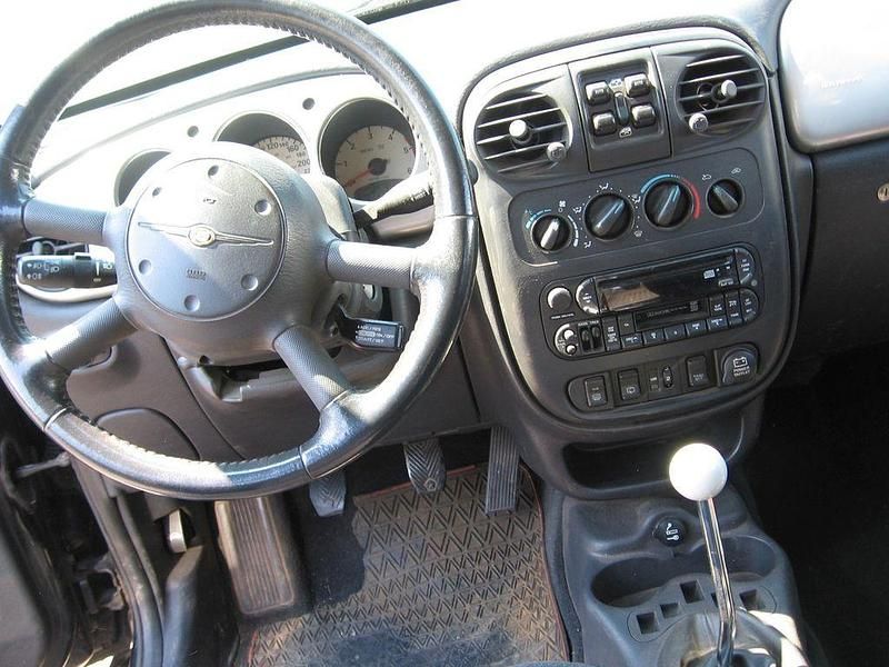 Schwarz Gebraucht 2005 Chrysler PT Cruiser Touring Kombi | 1.359 € (Guter Preis) - Bild 1/4