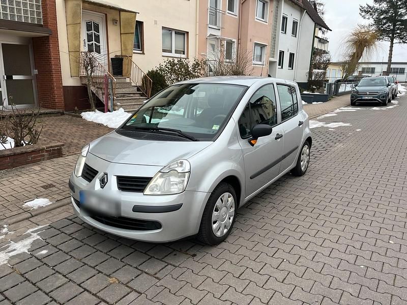 Silber Gebraucht 2006 Renault Modus Van / Kleinbus | 1.300 € (Fairer Preis) - Bild 1/4