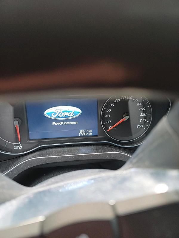 Schwarz Gebraucht 2012 Ford S-MAX S Van / Kleinbus | 6.300 € (Guter Preis) - Bild 1/4