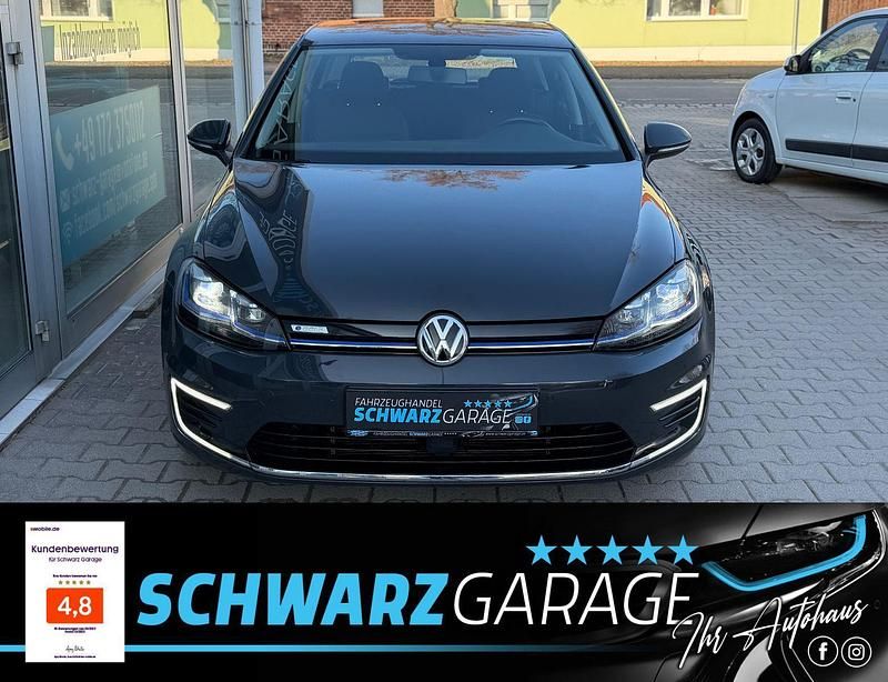 Gebraucht VW Golf 100 kW (136 PS) 2020 Grau Limousine
