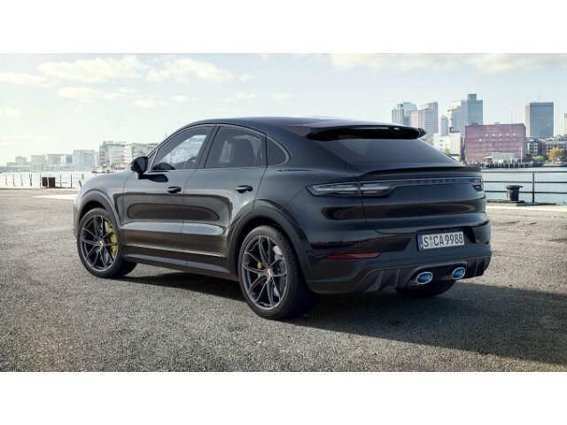 Gebraucht Porsche Cayenne 641 PS (471 kW) 2022 Tiefschwarzmetallic (metallic) SUV