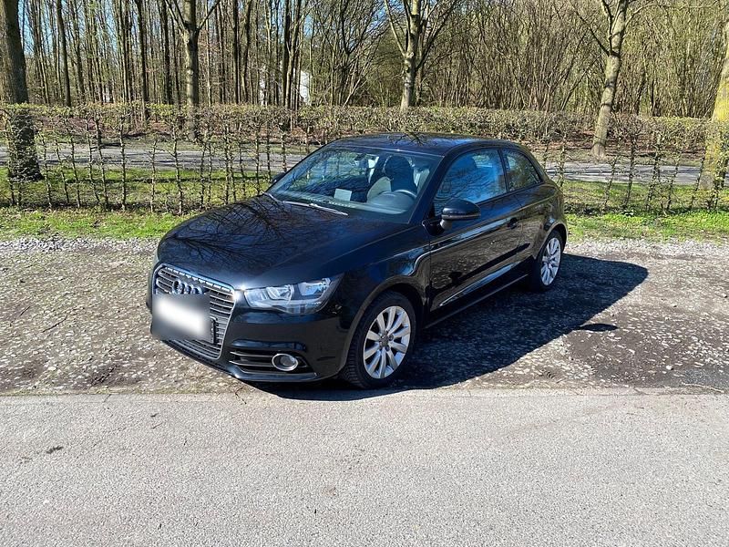 Gebraucht Audi A1 85 PS (62 kW) 2013 Schwarz Kleinwagen