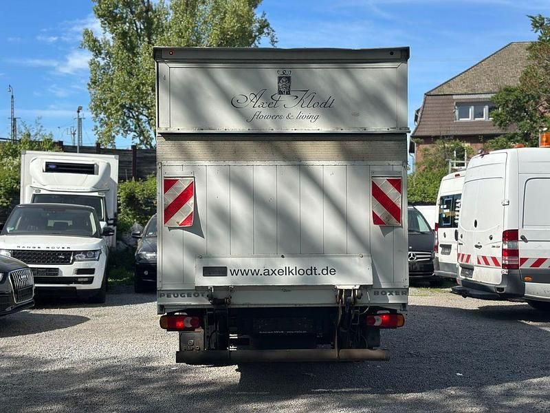 Gebraucht Peugeot Boxer 131 PS (96 kW) 2013 Weiß Van