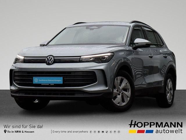 Silber Gebraucht 2025 VW Tiguan SUV | 31.980 € (Superpreis) - Bild 1/4