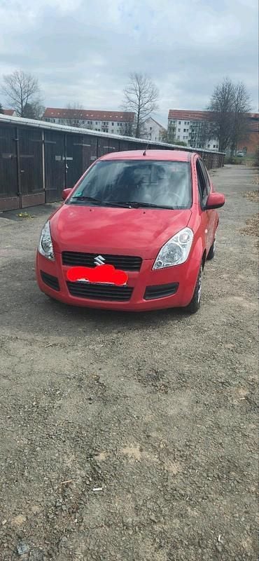 Andere außenfarben Gebraucht 2010 Suzuki Splash Kleinwagen | 2.500 € - Bild 1/4