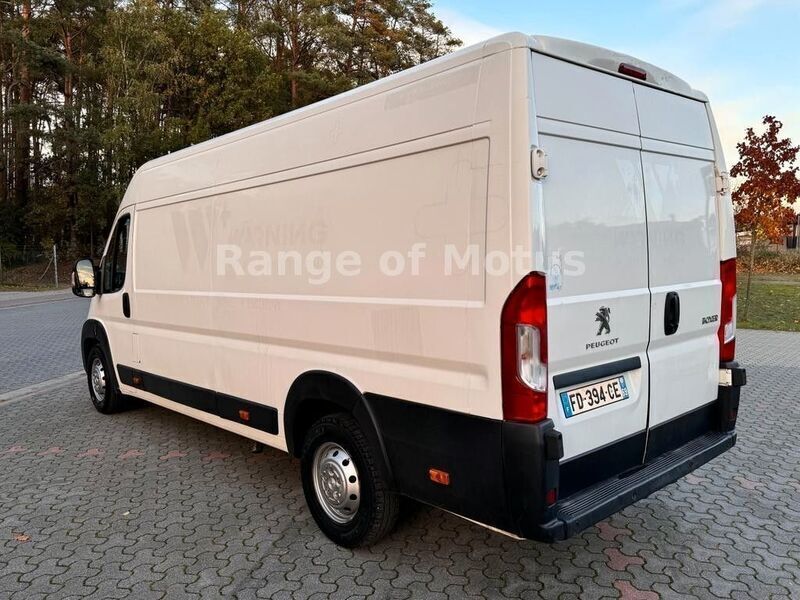 Gebraucht Peugeot Boxer 131 PS (96 kW) 2019 Weiß Van