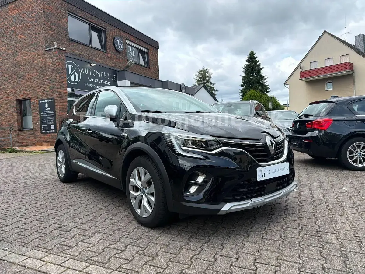 Gebraucht Renault Captur 91 PS (66 kW) 2021 Schwarz SUV