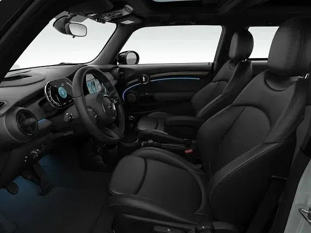 Second-hand Mini Cooper S Classic 178 CP (130 kW) 2022 Alb Hatchback