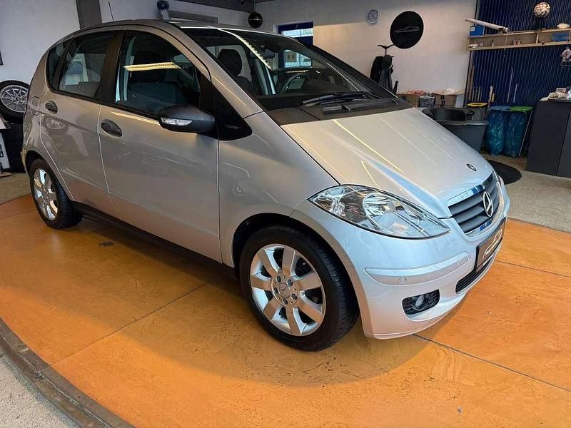 Gebraucht Mercedes A150 95 PS (69 kW) 2006 Silber Limousine