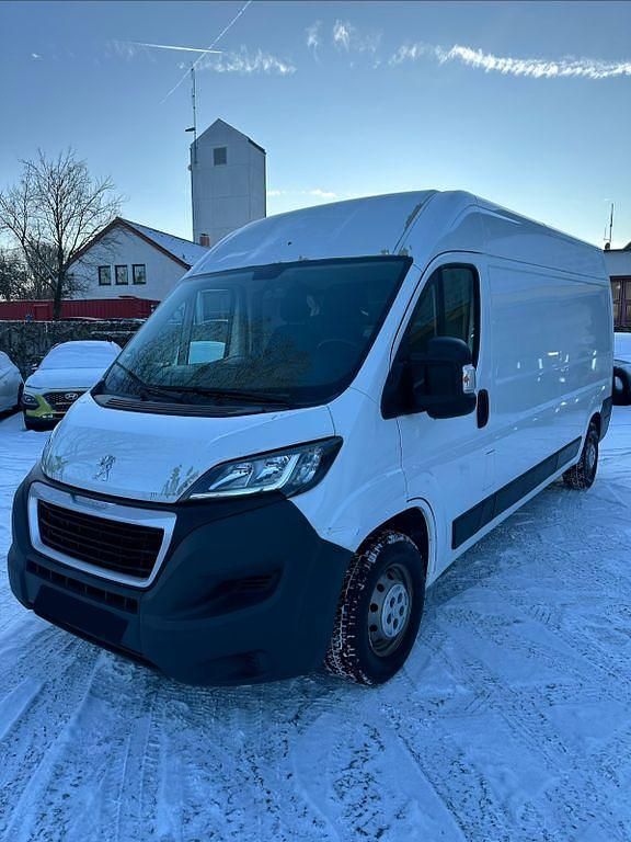 Weiß Gebraucht 2015 Peugeot Boxer Van | 11.800 € (Teuer) - Bild 1/4