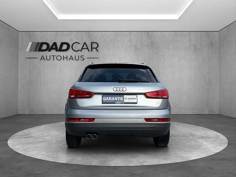 Gebraucht Audi Q3 Comfort 120 PS (88 kW) 2018 Silber SUV