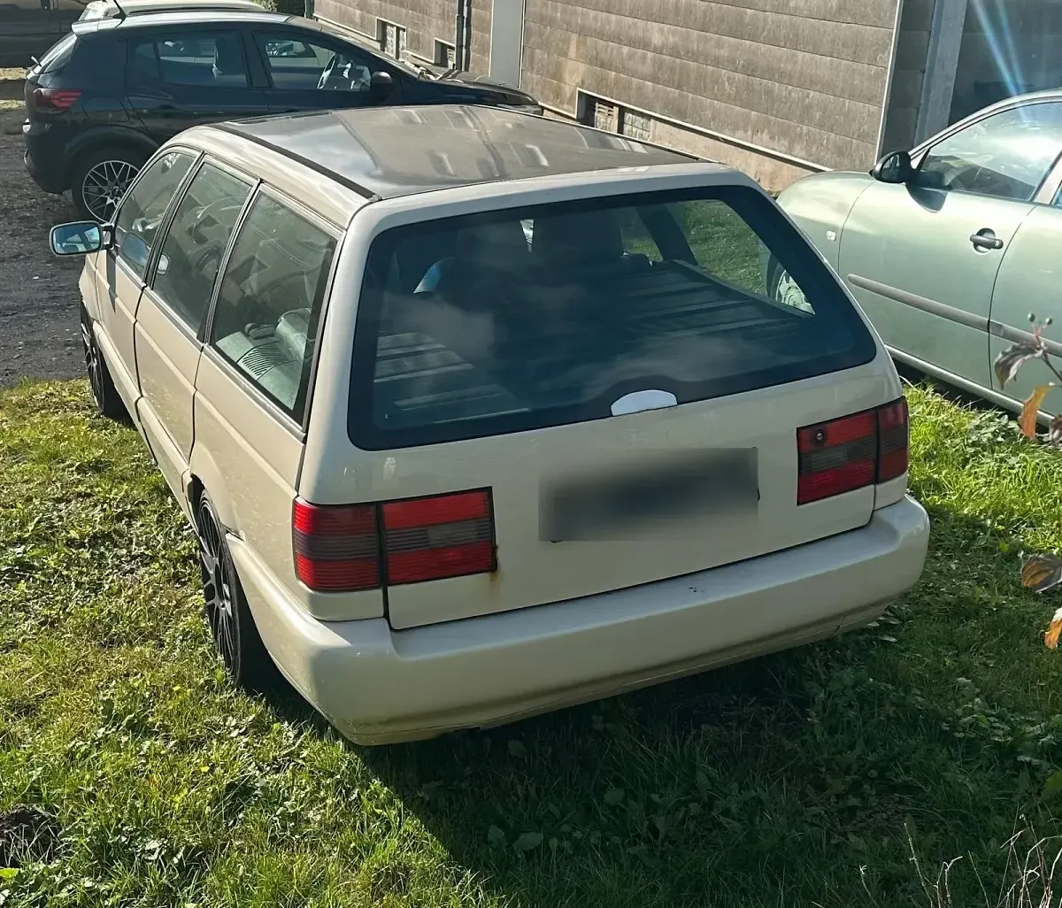 Gebraucht VW Passat 174 PS (127 kW) 1993 Beige Kombi