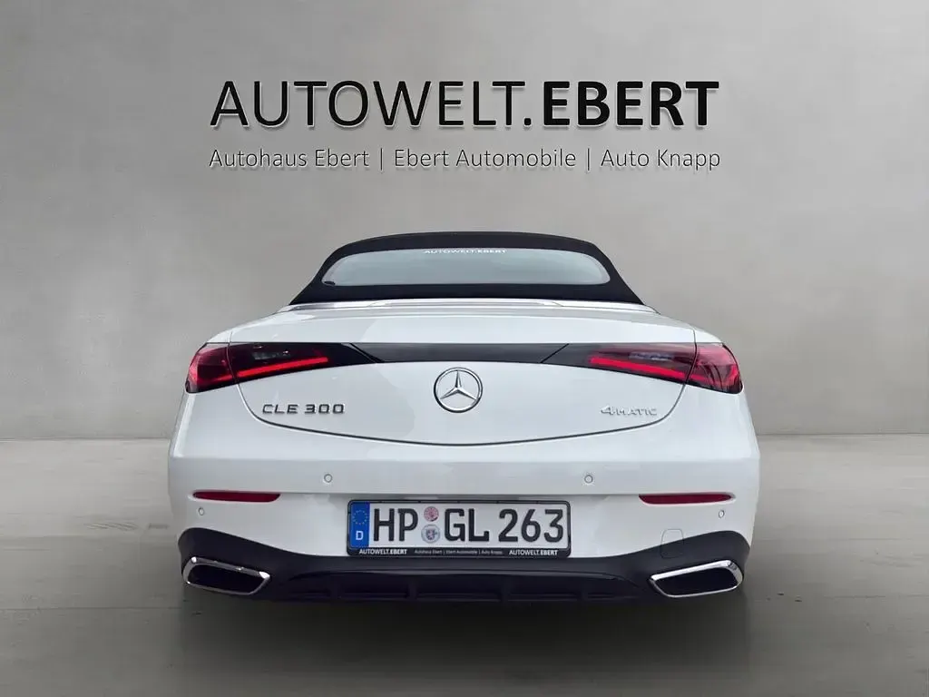 Gebraucht Mercedes CLE300 AMG 258 PS (189 kW) 2026 Weiß Cabrio