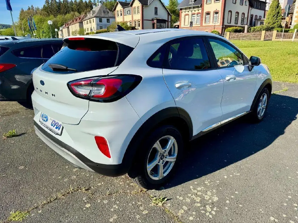 Gebraucht Ford Puma Titanium 125 PS (91 kW) 2023 Frostweiß SUV