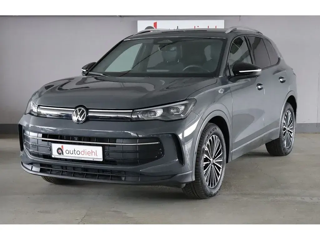 Gebraucht VW Tiguan Goal 150 PS (110 kW) 2025 Grau SUV